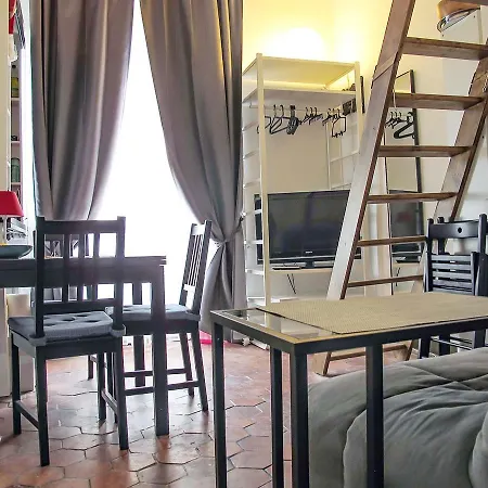 Apartment Studio Classic Odeon Citycosy