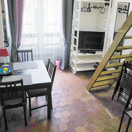 Studio Classic Odeon Citycosy Appartamento *